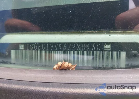 2006 Chevrolet Silverado 1500 Work Truck z USA, uszkodzony, nr VIN 1GCEC19V96Z280930